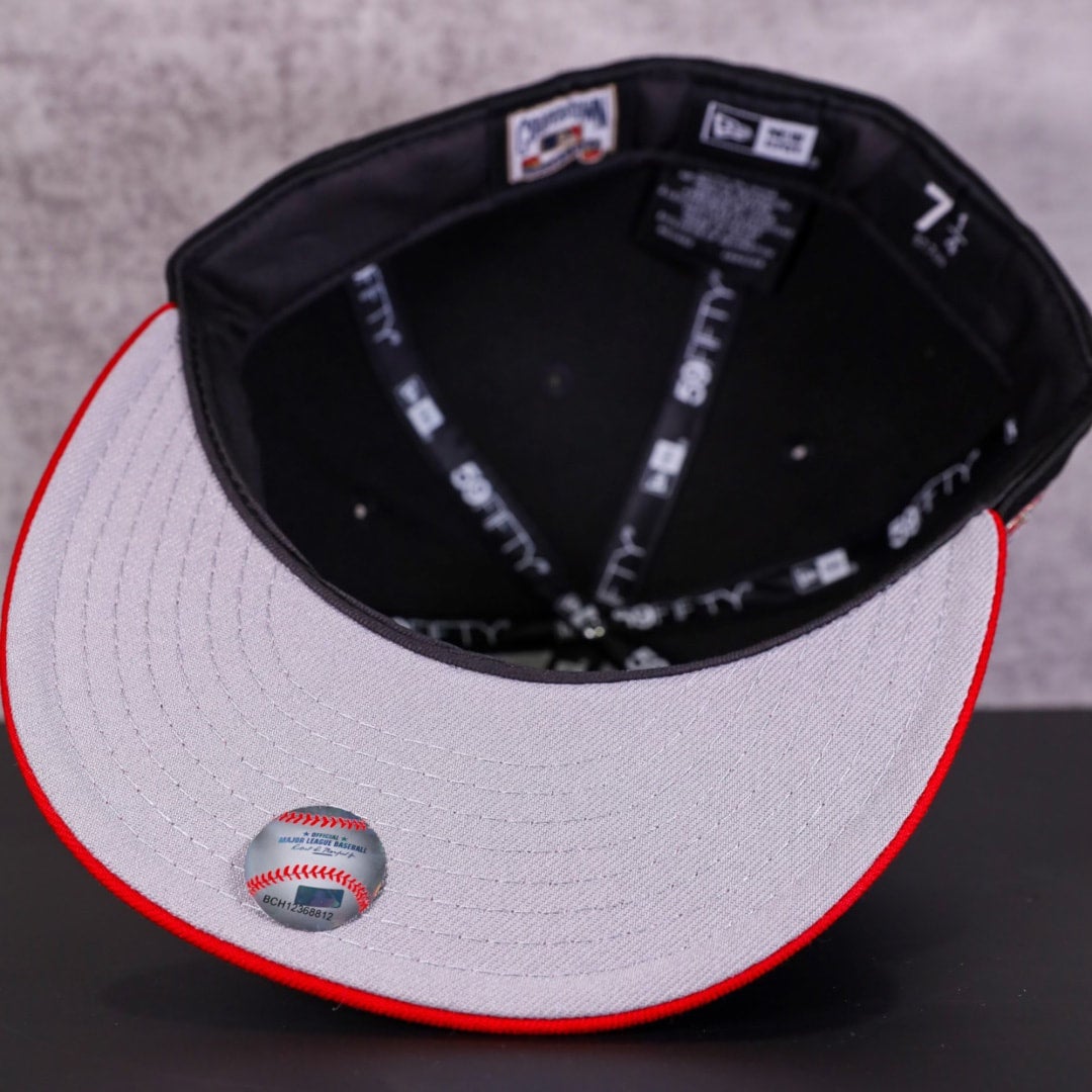 Chicago White Sox New Era Black/Red Bill And Gray Bottom With 1917 World  Series Side Patch 59FIFTY Fitted Hat