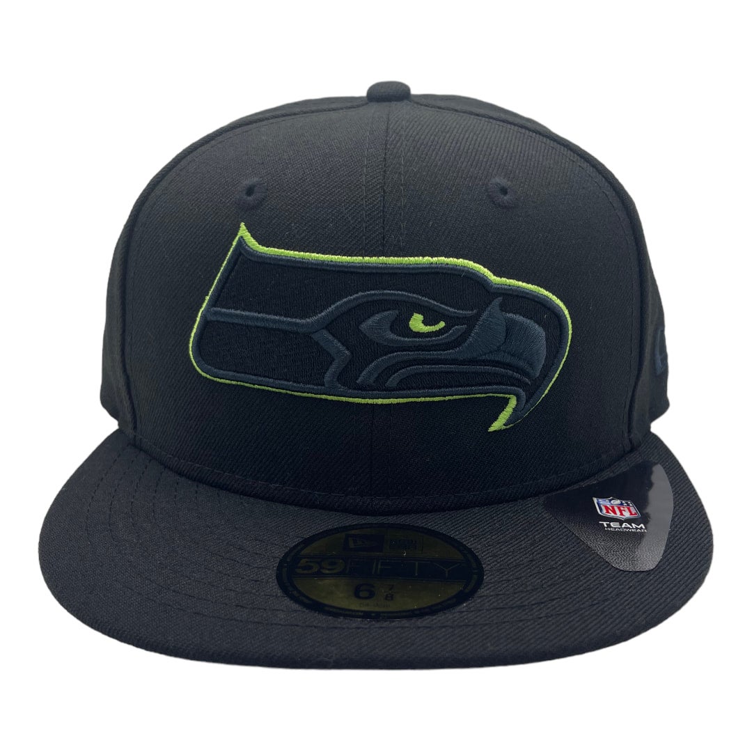 New Era Black Seattle Seahawks 2022 Sideline 59FIFTY Low Profile Pop Fitted Hat