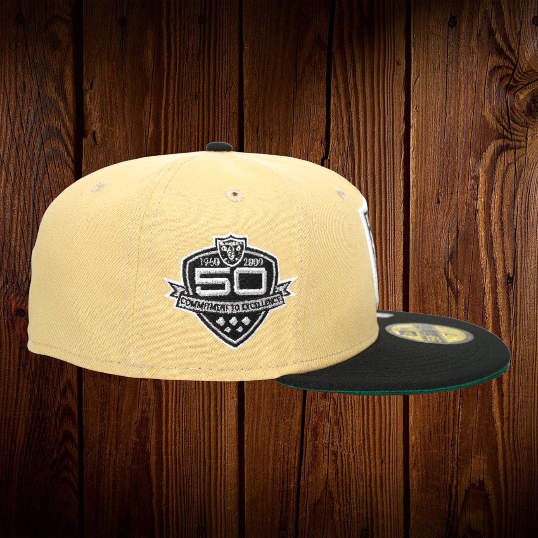 New Era White/Gray Las Vegas Raiders 50th Anniversary Gold Undervisor 59FIFTY Fitted Hat