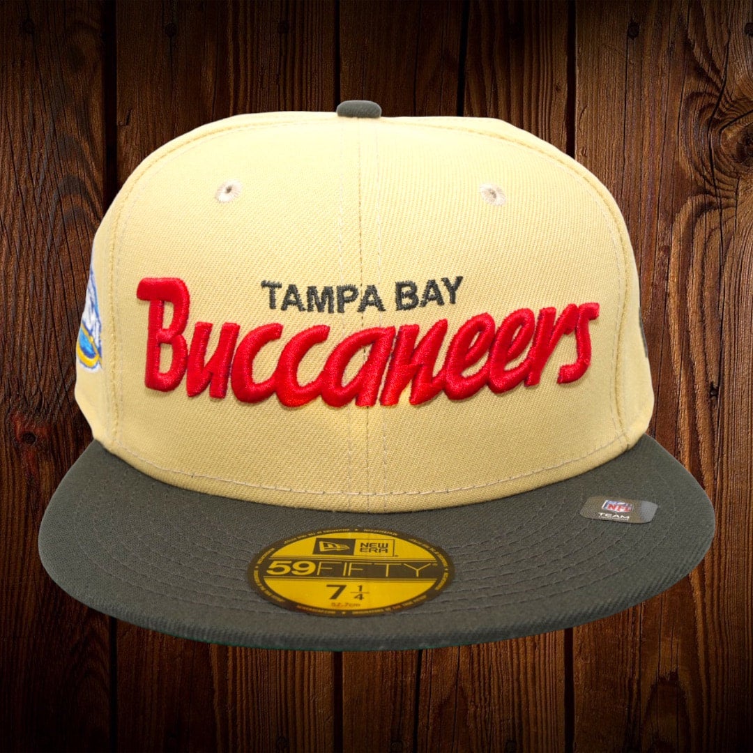 New Era Tampa Bay Buccaneers black 59 fifty fitted hat cap size 7 3/8