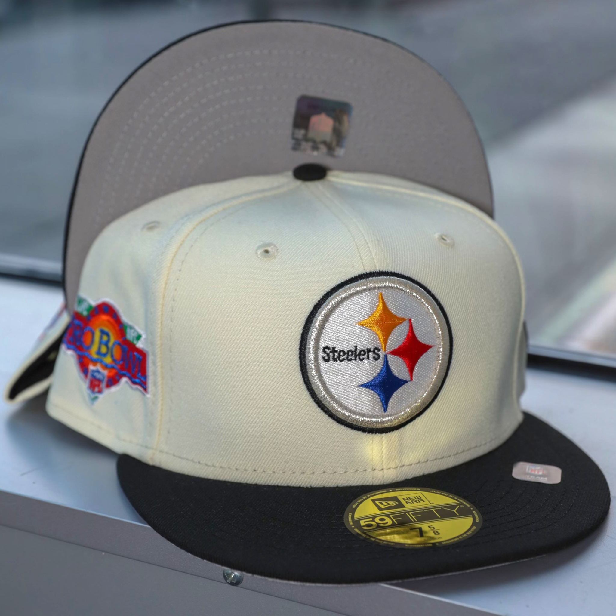 Men's New Era Black Pittsburgh Steelers Team Local 59FIFTY Fitted Hat