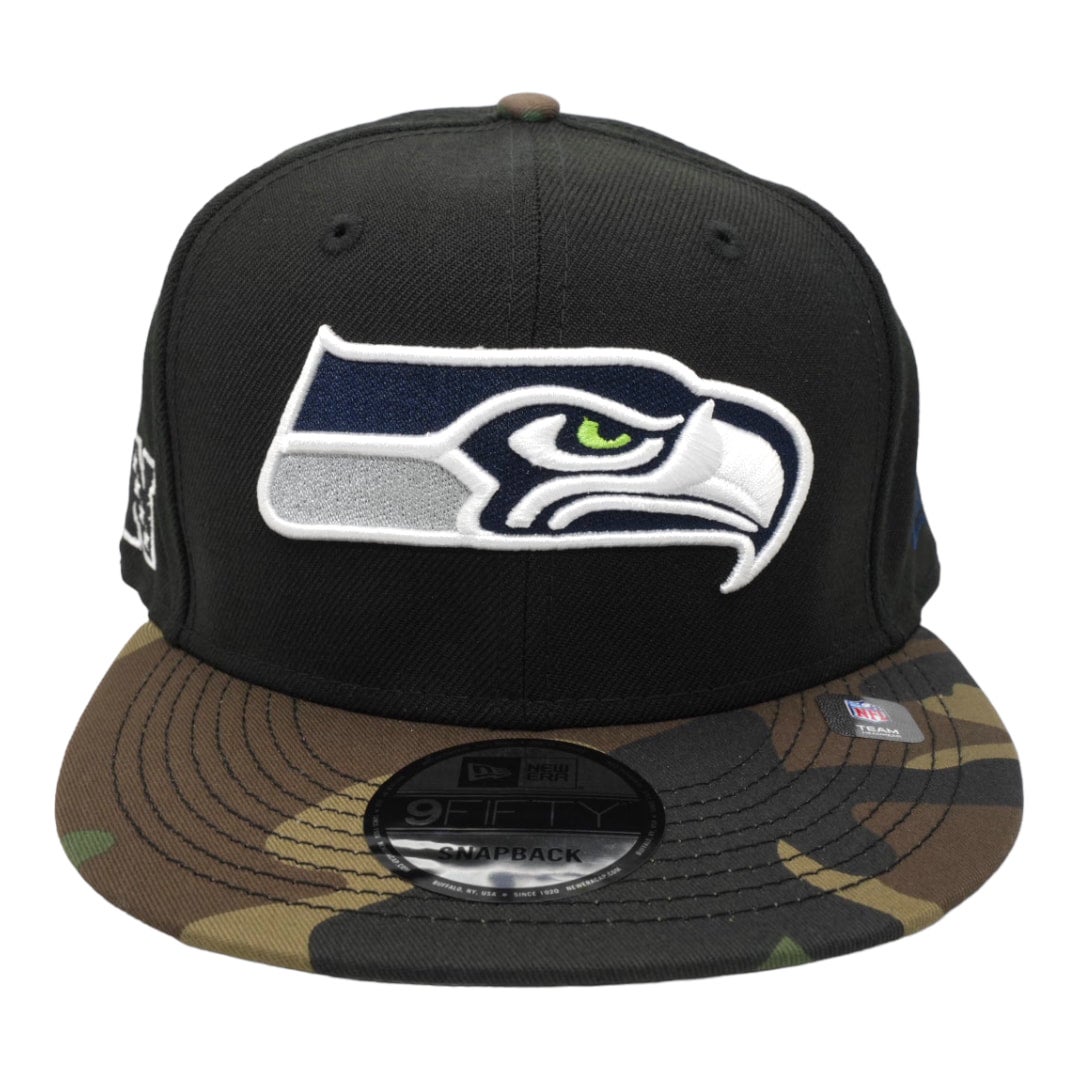 Seattle Seahawks New Era Red/Gray Bottom Logo 9FIFTY Adjustable Snapback Hat