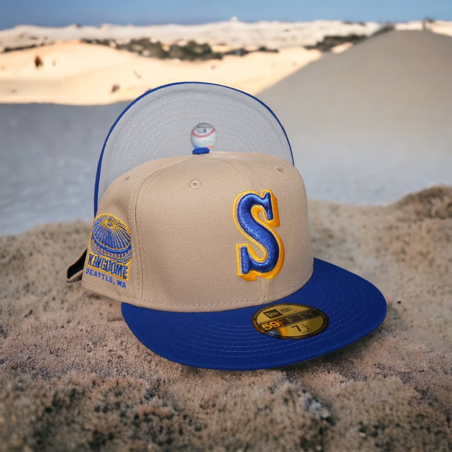 SEATTLE MARINERS BLUE WITH YELLOW SNAPBACK