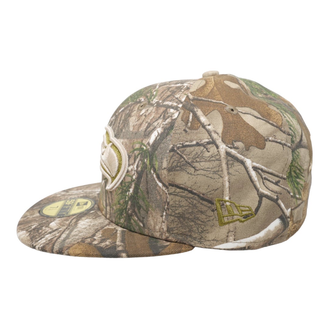 Seattle Seahawks NFL TEAM-BASIC Realtree Camo Fitted Hat