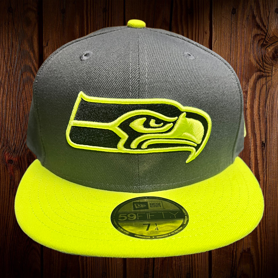 Seattle Seahawks New Era Color Dim 59FIFTY Fitted Hat - Black