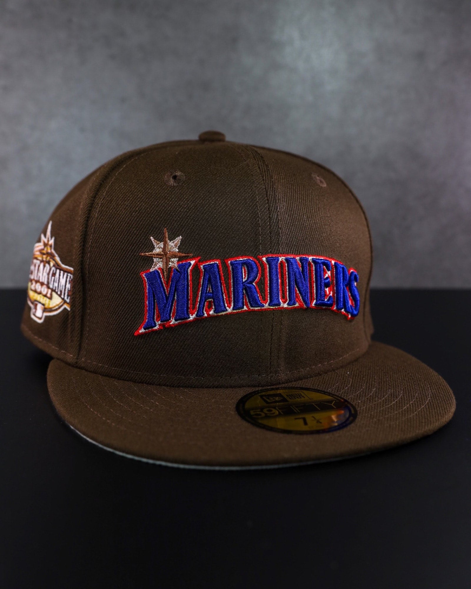Seattle Mariners New Era Space Needle Chrome White/Black Bill And  Doscientos Blue Bottom With 30th Anniversary Patch On Side 59FIFTY Fitted  Hat