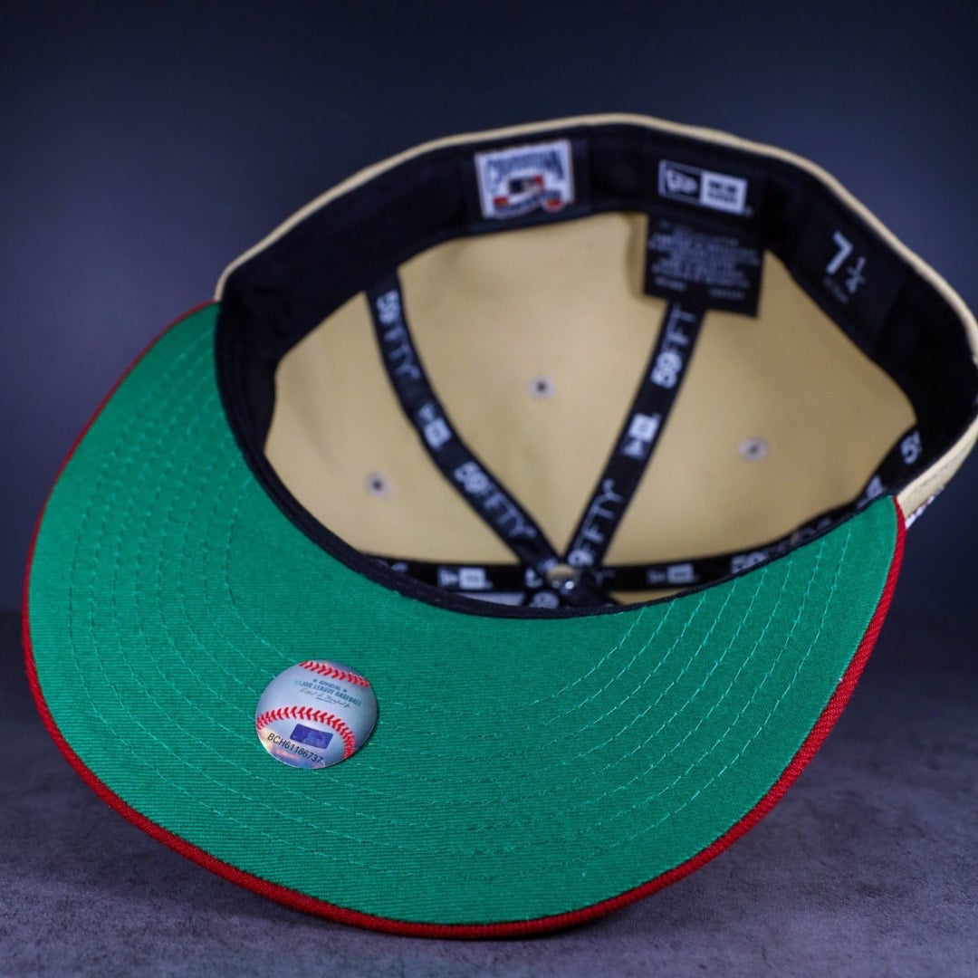 Seattle Mariners “The Chinatown” New Era Vegas Gold/H Red Bill and