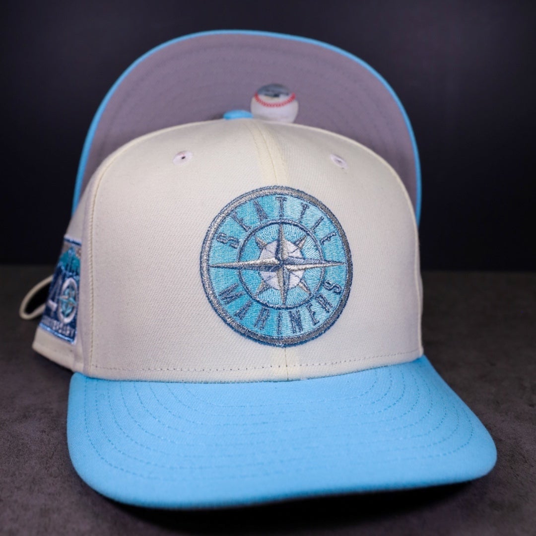Seattle Mariners New Era Chrome White/Doscientos Blue Bill and Gray ...
