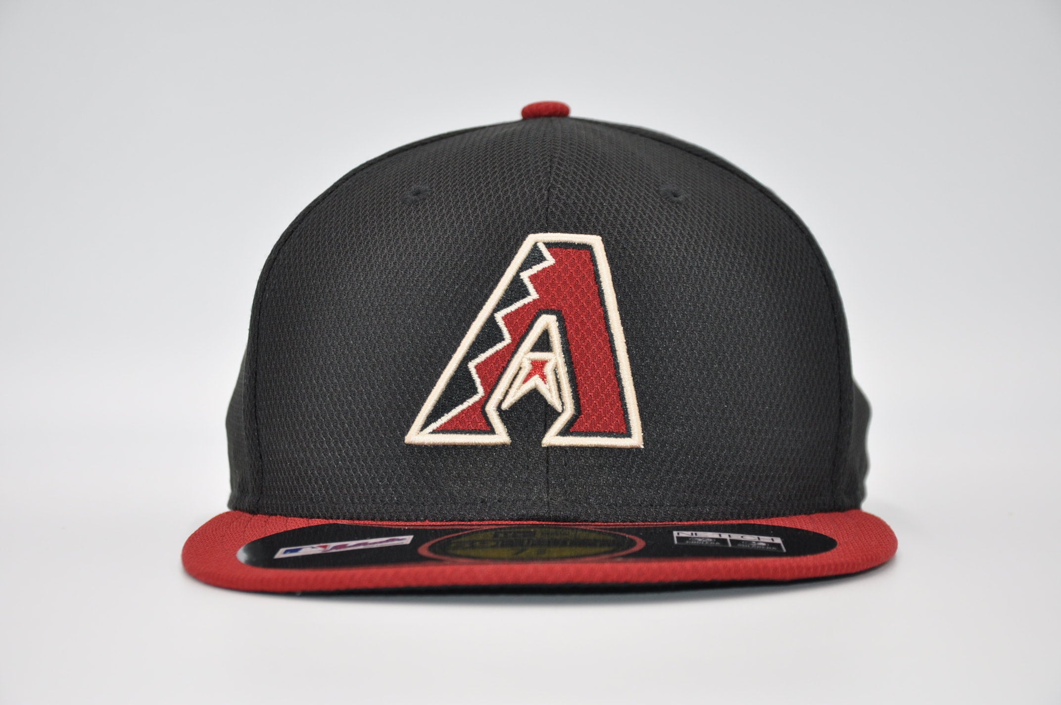 Arizona Diamondbacks New Era All Black/Red Bill Diamond Era 59FIFTY Fitted  Hat