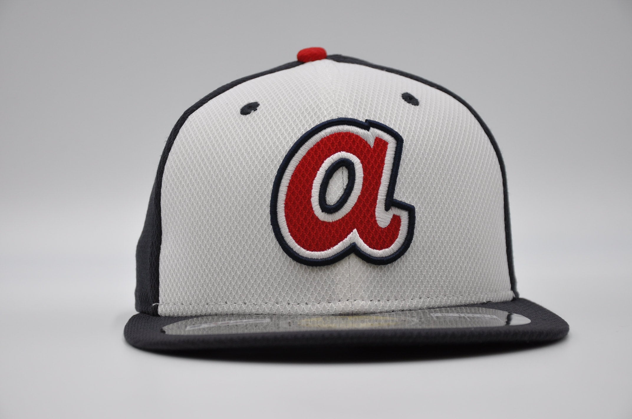 Atlanta Braves New Era White Front/Navy Bill Alternate Diamond Era 59FIFTY  Fitted Hat