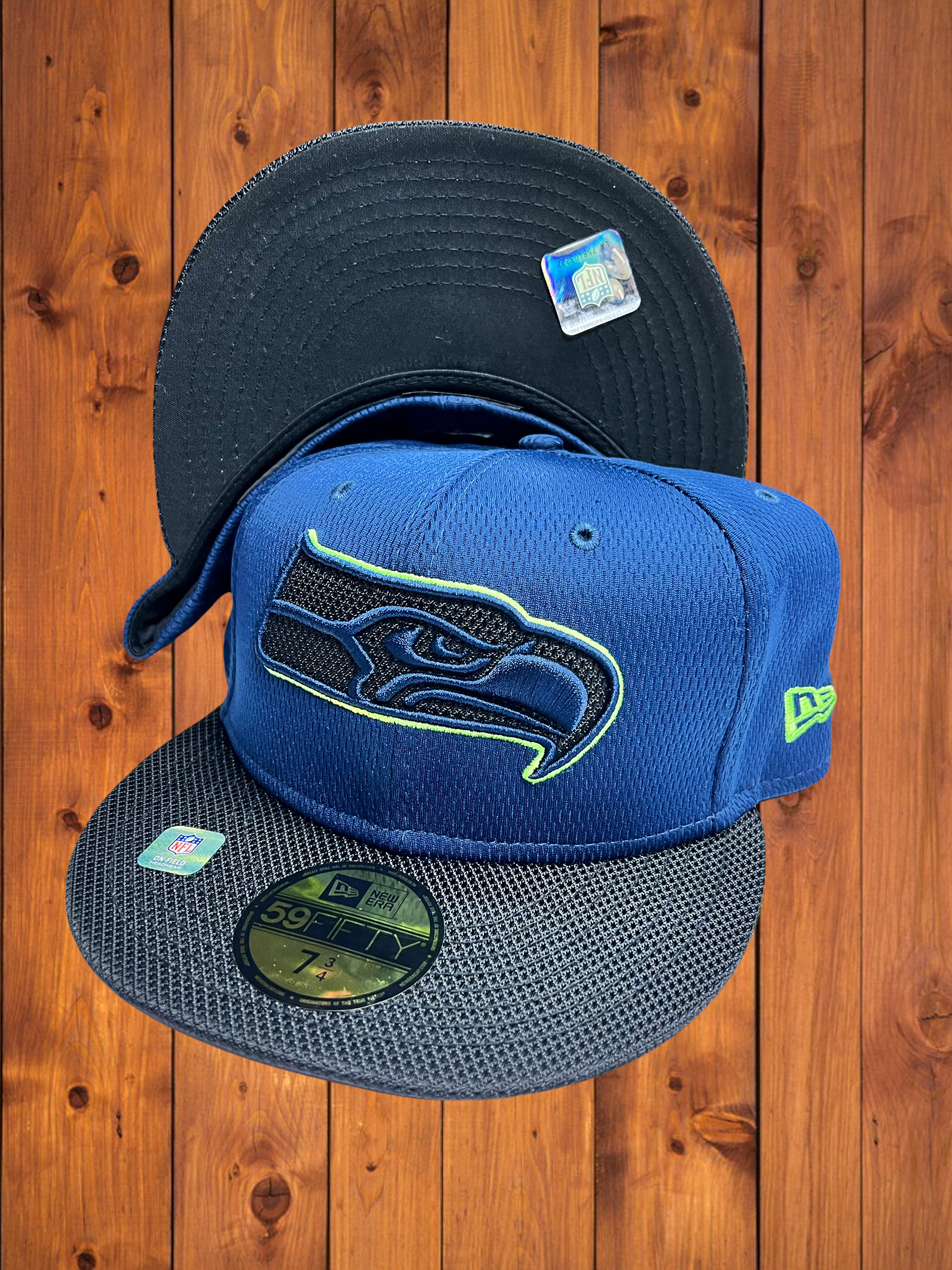 Seattle Seahawks 2021 NFL TRUCKER DRAFT SNAPBACK Hat