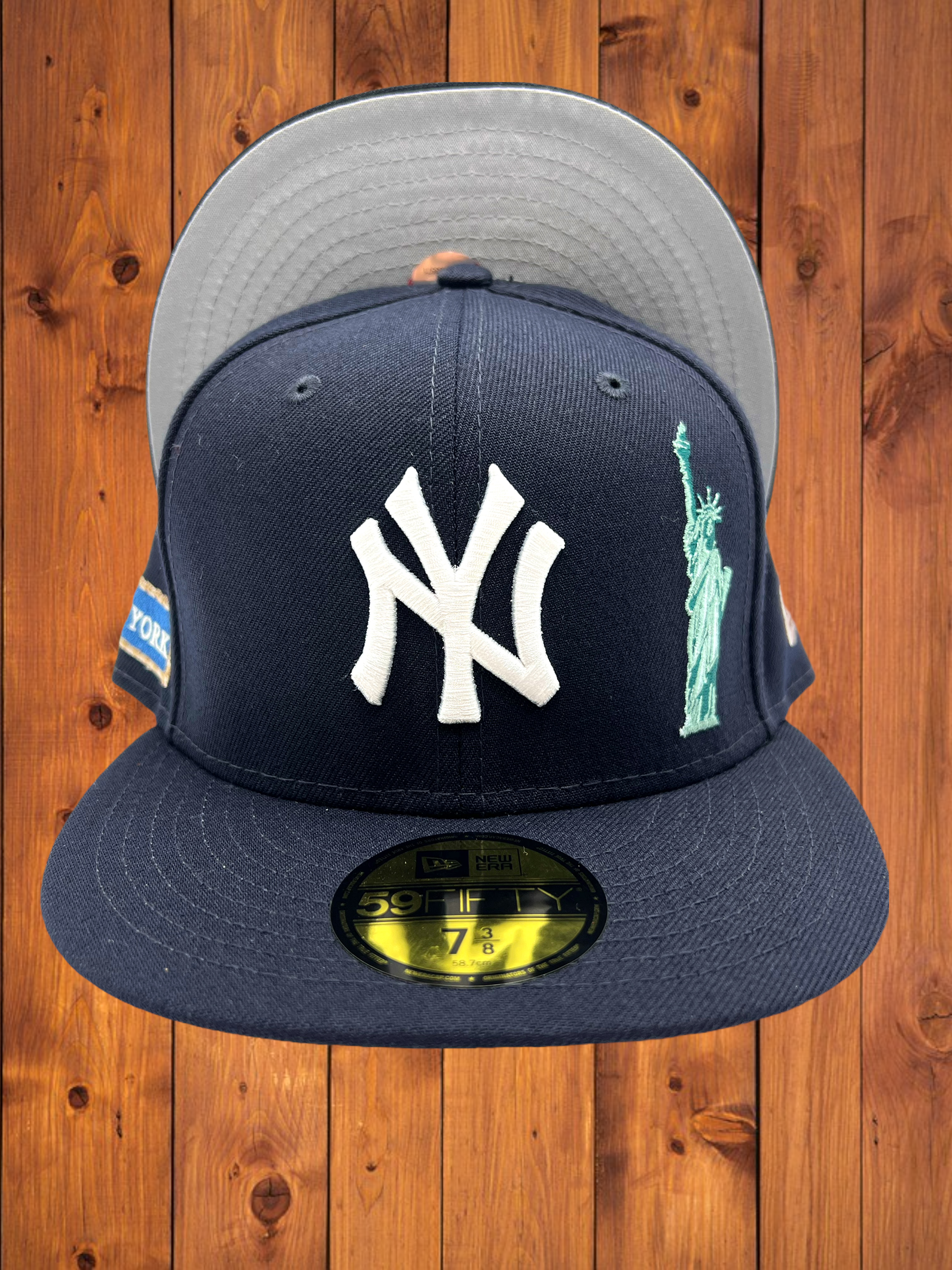 New York Yankees New Era All Navy Blue/Gray Bottom with New York Patches All Over 59FIFTY Fitted Hat