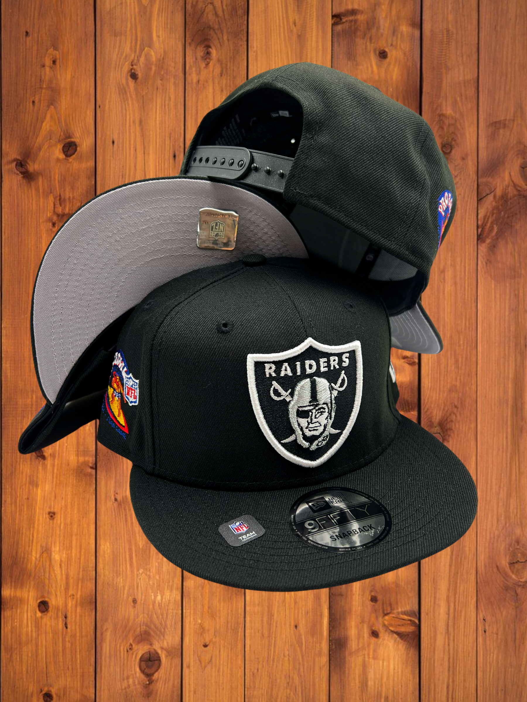 Las Vegas Raiders New Era All Black/Gray Bottom With 2001 Probowl Patch On  Side 9FIFTY Adjustable Snapback Hat