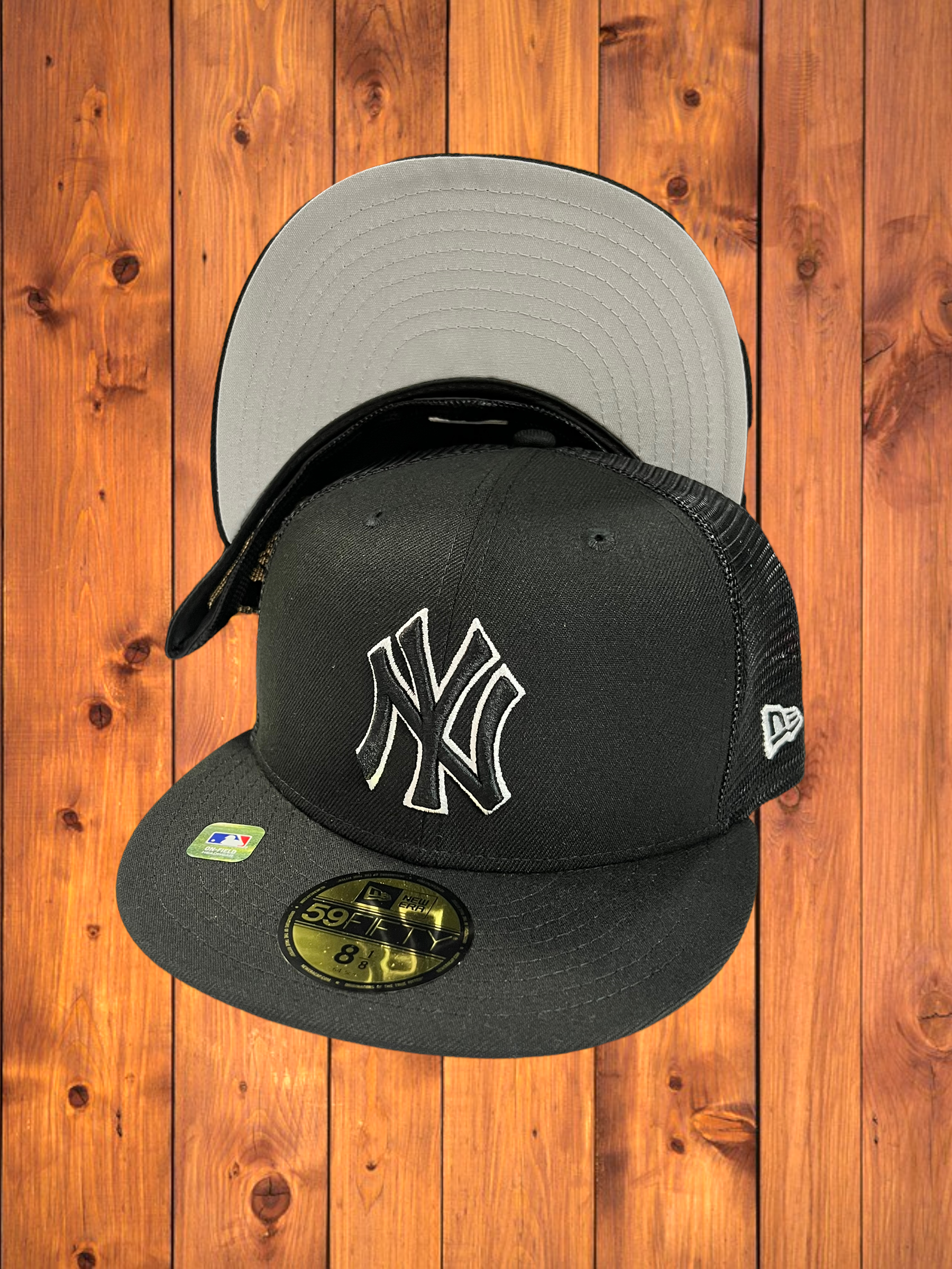 New York Yankees New Era All Black/Gray Under Visor 2022 Batting